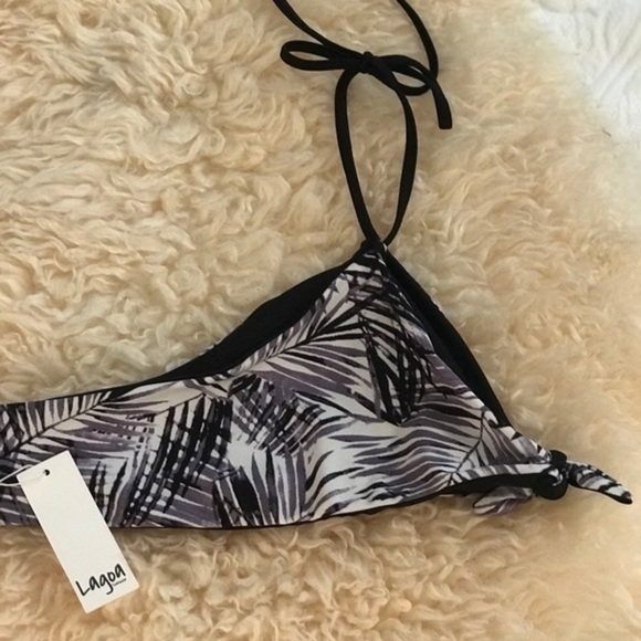 Lagoa Triangle reversible  bikini top - Picture 2 of 3
